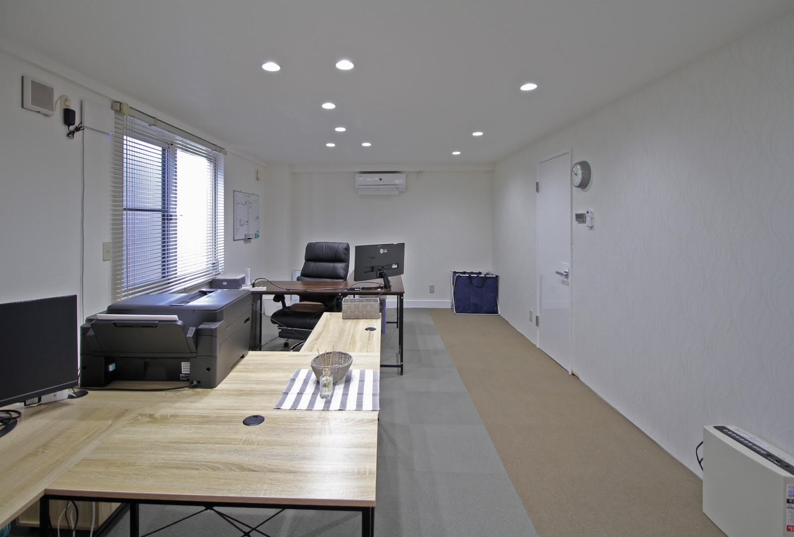 社屋内部